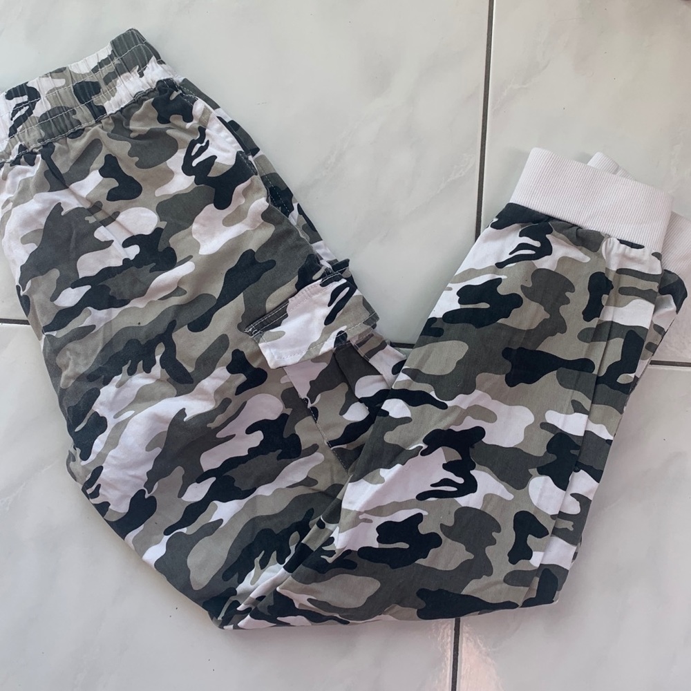 Army Cargo Pants